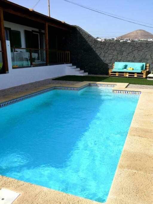 Apartamento Los Llanitos En La Asomada Tias Exterior photo