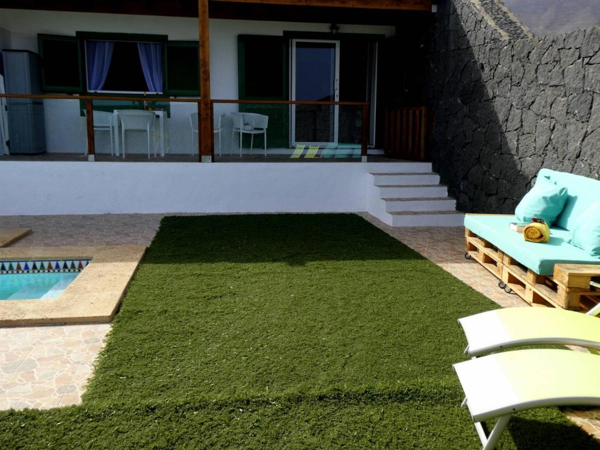 Apartamento Los Llanitos En La Asomada Tias Exterior photo